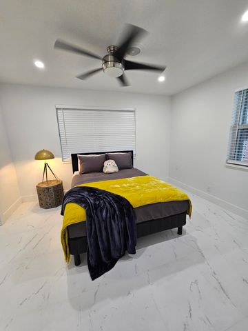 1631 NW 18th Avenue 201, Delray Beach, FL 33445