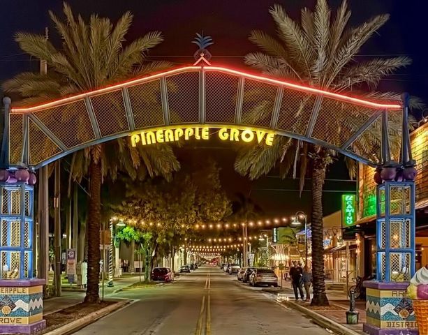 1631 NW 18th Avenue 201, Delray Beach, FL 33445