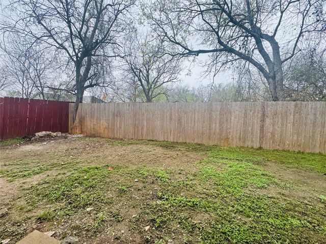 3602 Latimer Street, Bellmead, TX 76705