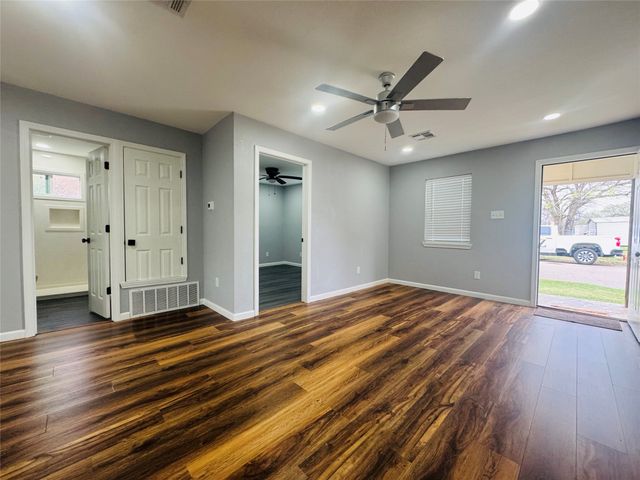 3602 Latimer Street, Bellmead, TX 76705