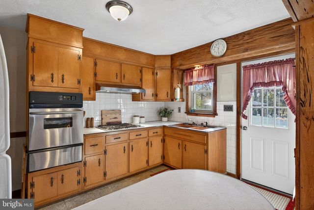 168 NEW ST, Millersville, PA 17551