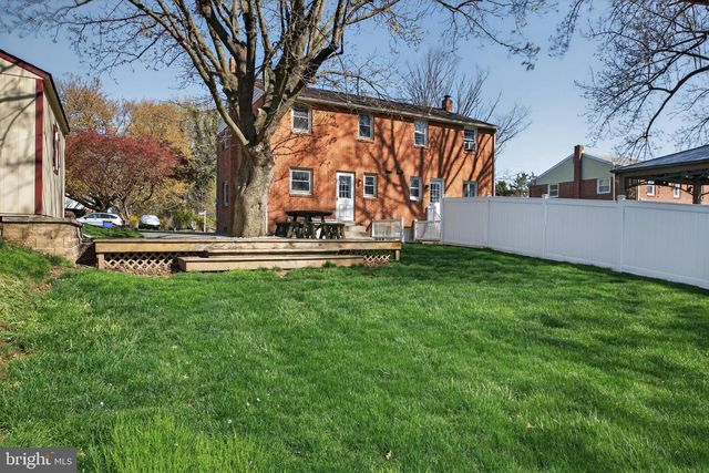 168 NEW ST, Millersville, PA 17551
