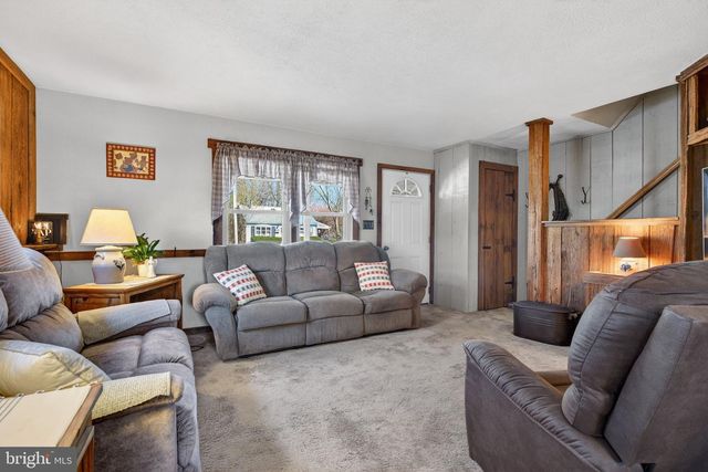 168 NEW ST, Millersville, PA 17551
