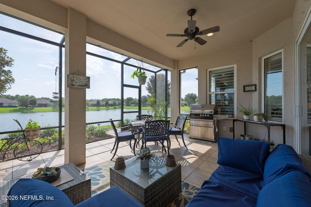 23 ARENA LAKE Circle, Palm Coast, FL 32137