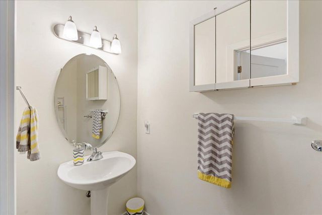 5639 Brendan Avenue, Fitchburg, WI 53711