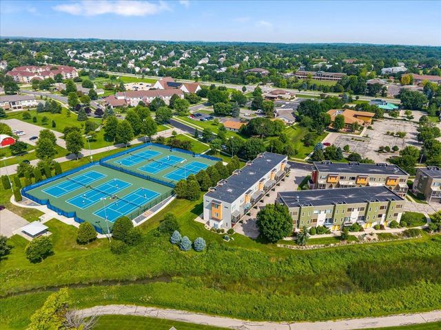 5639 Brendan Avenue, Fitchburg, WI 53711