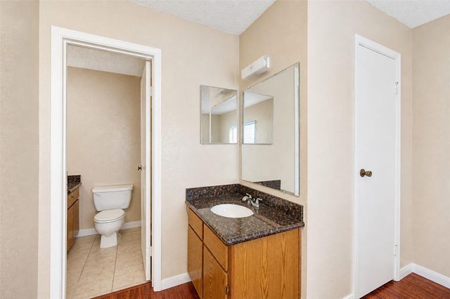 2750 Holly Hall Street 1007, Houston, TX 77054