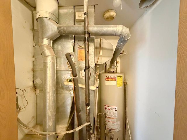 1127 Ashbrook Drive, Mundelein, IL 60060