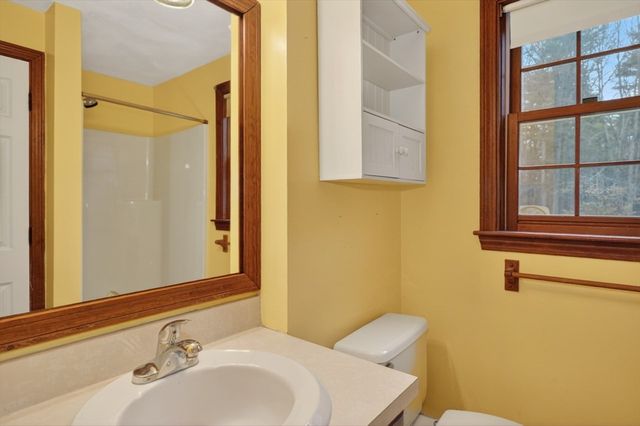 79 Taylor Rd, Stow, MA 01775