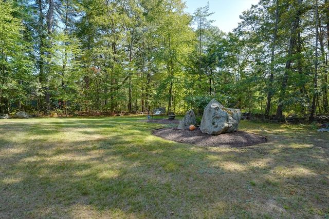 79 Taylor Rd, Stow, MA 01775