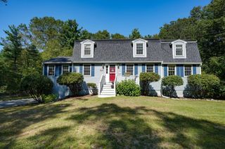 79 Taylor Rd, Stow, MA 01775