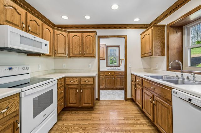 5005 Campbellsville Pike, Culleoka, TN 38451