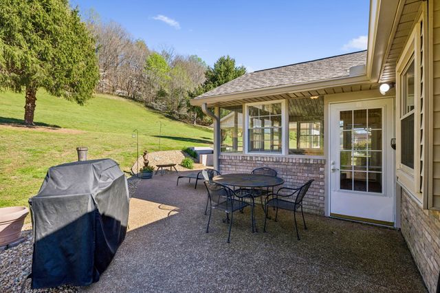 5005 Campbellsville Pike, Culleoka, TN 38451