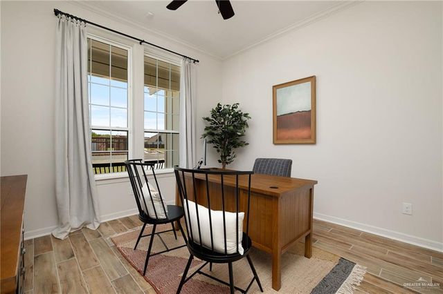 1565 E Silos Avenue, Edinburg, TX 78542