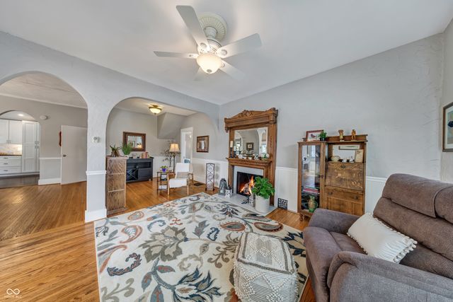 789 N 10th Street, Noblesville, IN 46060