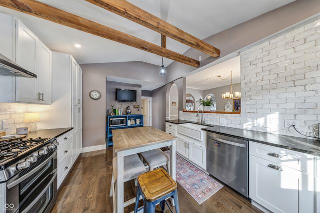 789 N 10th Street, Noblesville, IN 46060