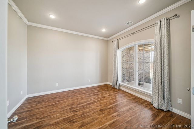 16283 Neel Drive, Claremore, OK 74017