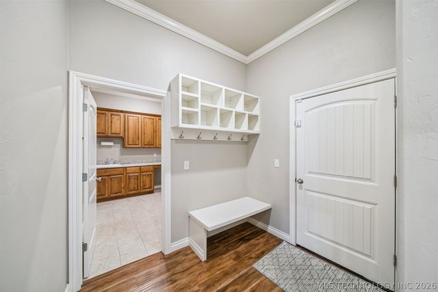 16283 Neel Drive, Claremore, OK 74017