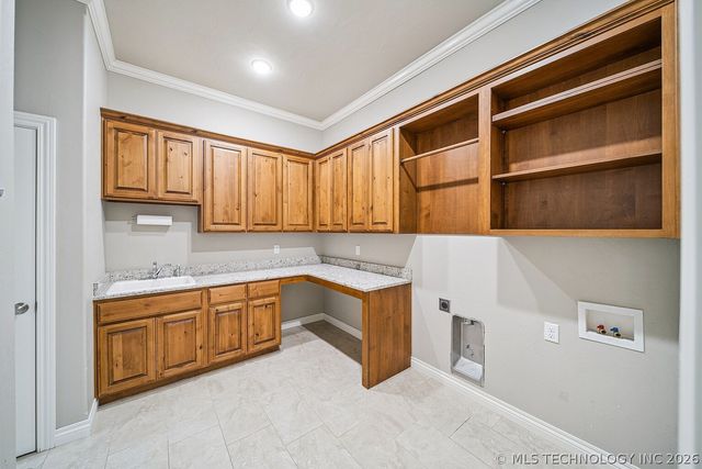 16283 Neel Drive, Claremore, OK 74017