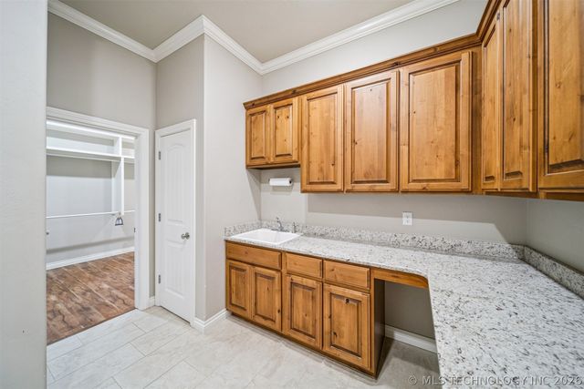 16283 Neel Drive, Claremore, OK 74017