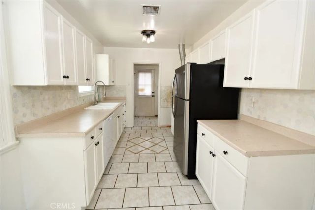 4562 Iroquois Avenue, Lakewood, CA 90713