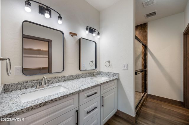 2850 W VILLA Loop, Show Low, AZ 85901