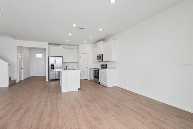 5352 CLOUDBERRY AVENUE, Lakeland, FL 33811