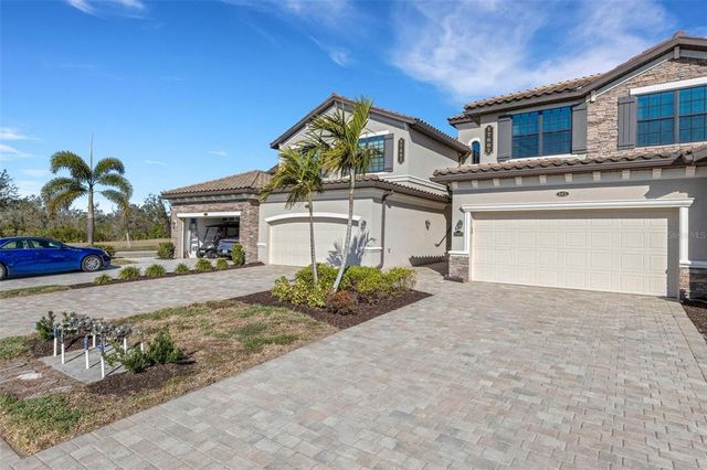 17607 GAWTHROP DRIVE 103, Bradenton, FL 34211