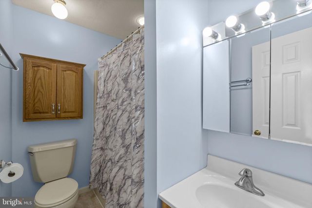4803 ARCHER DR, Hampstead, MD 21074