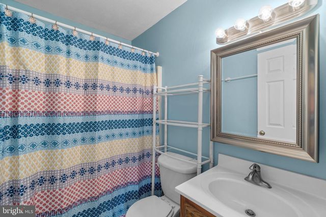 4803 ARCHER DR, Hampstead, MD 21074