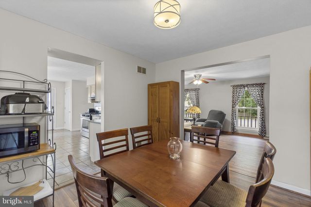 4803 ARCHER DR, Hampstead, MD 21074