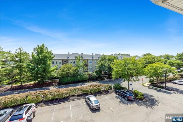 1018 Brittany Drive 1018, Wayne, NJ 07470
