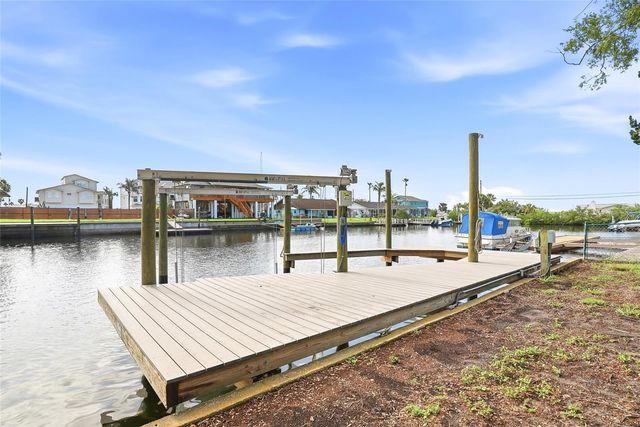 3332 GULF WINDS CIRCLE, Hernando Beach, FL 34607