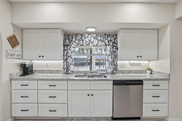 3332 GULF WINDS CIRCLE, Hernando Beach, FL 34607