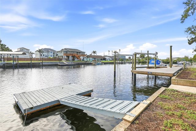 3332 GULF WINDS CIRCLE, Hernando Beach, FL 34607