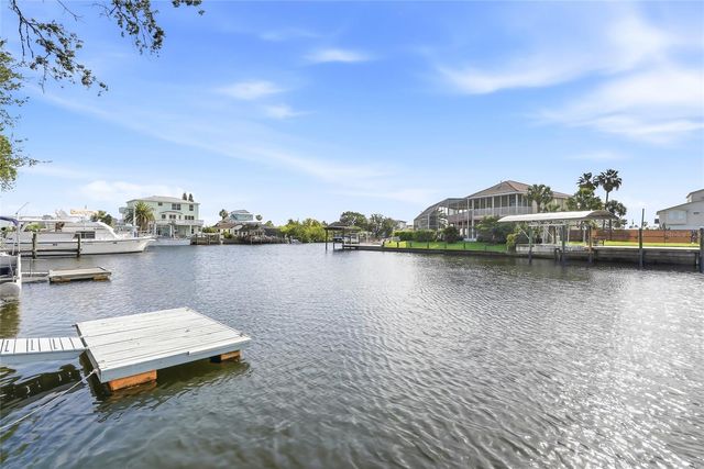 3332 GULF WINDS CIRCLE, Hernando Beach, FL 34607