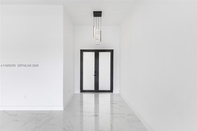 4330 34th, Cape Coral, FL 33993