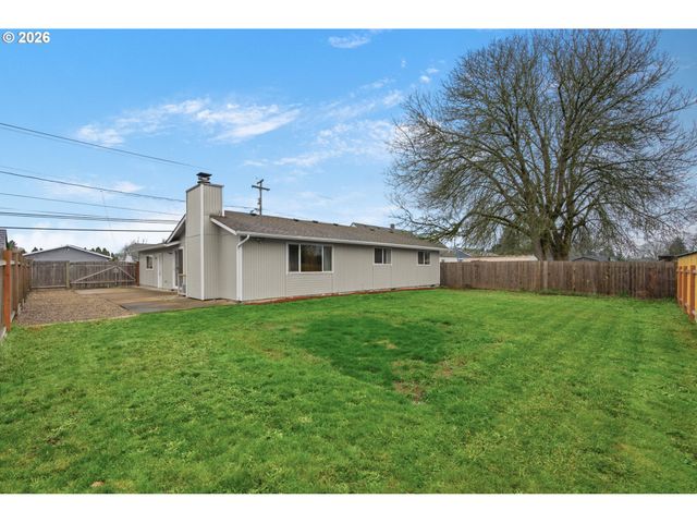 4671 ROYAL Ave, Eugene, OR 97402