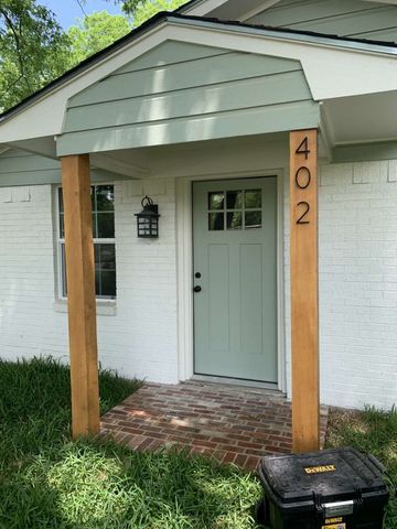 402 N Monroe Street, Kaufman, TX 75142