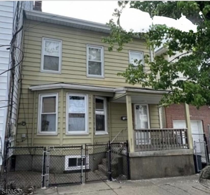 11 Sheridan Ave, Paterson City, NJ 07502