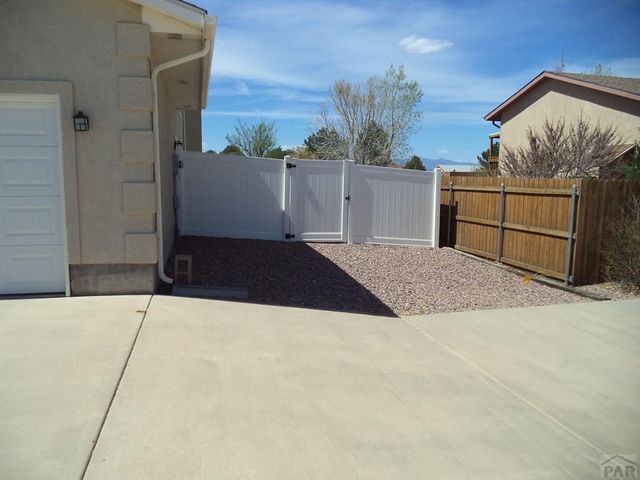 378 S Purcell Blvd, Pueblo West, CO 81007