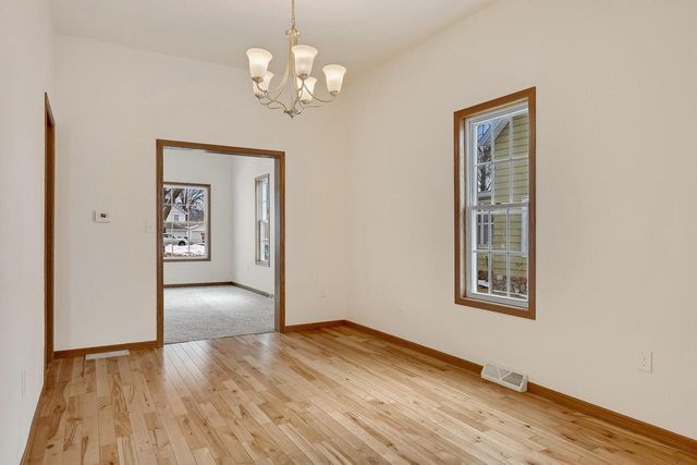 1611 Avon STREET, La Crosse, WI 54603