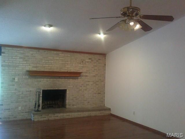 12439 Norma Lane, St Louis, MO 63138