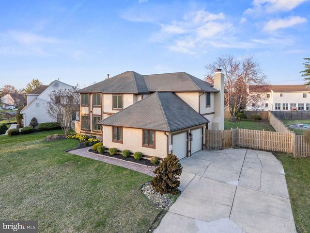 22 COUNTRY WALK, Cherry Hill, NJ 08003