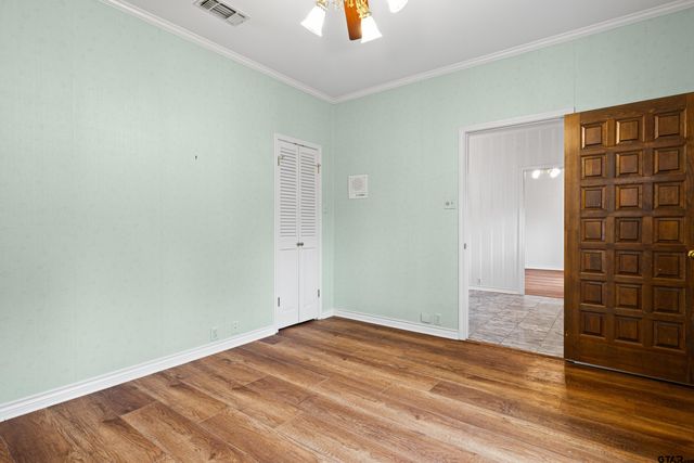 450 SH 43, Tatum, TX 75691