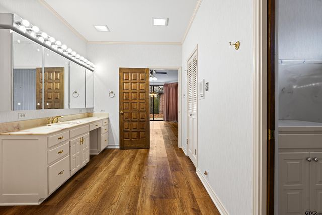 450 SH 43, Tatum, TX 75691