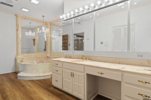 450 SH 43, Tatum, TX 75691