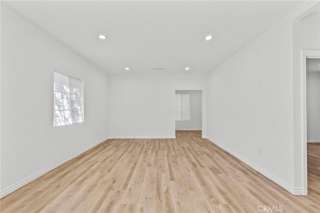 3666 2nd Avenue, Los Angeles, CA 90018