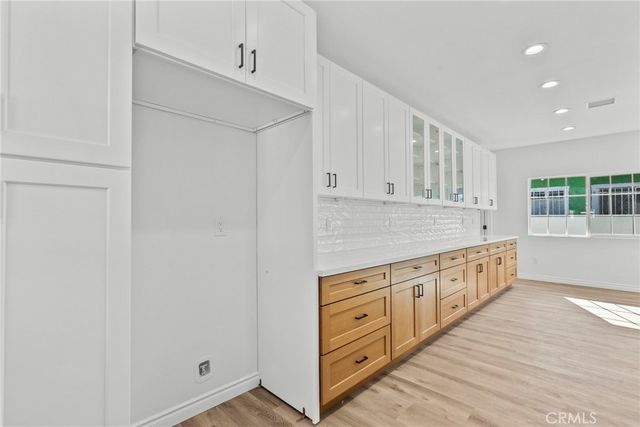 3666 2nd Avenue, Los Angeles, CA 90018