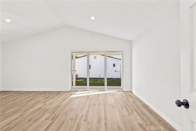 3666 2nd Avenue, Los Angeles, CA 90018